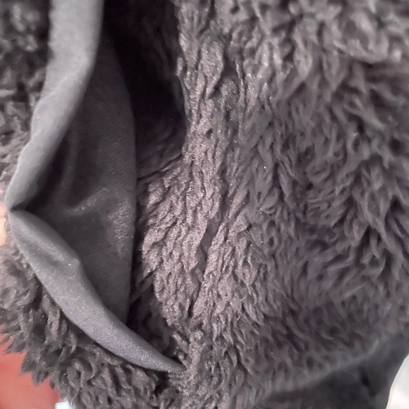 COPY - NWT, 32 DEGREES FAUX SHERPA JACKET - Picture 3 of 7